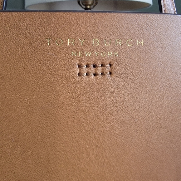 Tory Burch Block-T Small Tote Mustard Yellow Unlined Leather Bag - Picture 2 of 16